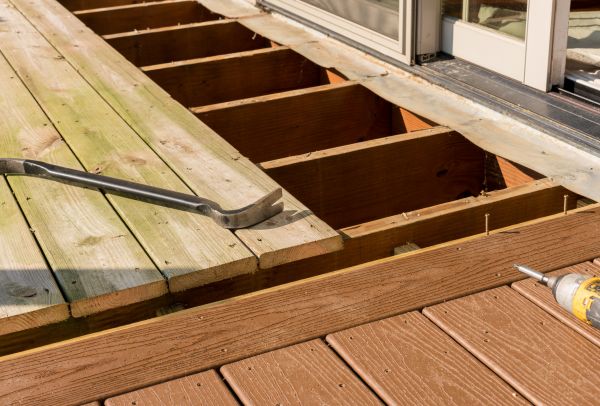 Cost of Old Deck Repair in Concord