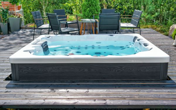 Spa Deck Remodeling in Concord