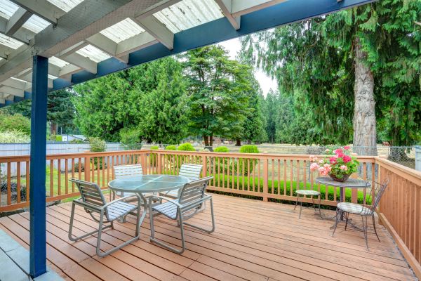 Deck Carpentry Service in Concord